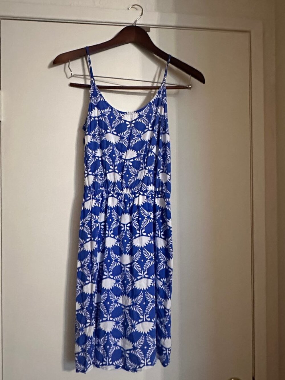 Old navy blue and white print dress, size small